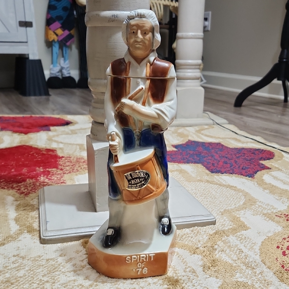 Vintage 1974 Ezra Brooks 101 Decanter - Spirit of '76 - Heritage China Bar Decor